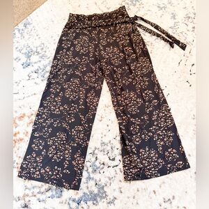 Floral Wide-Leg Pants with Tie Waist Women’s xL